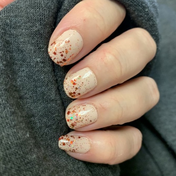 *Rare, HTF* Color Street: Thanks a Million | Fall Thanksgiving Red Orange Gold - Picture 9 of 10